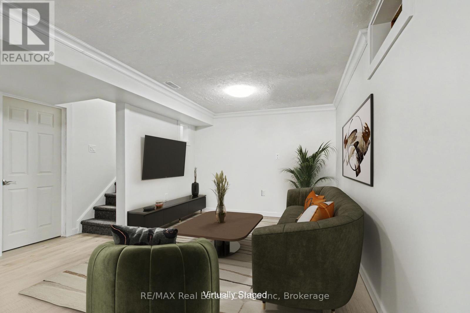 7 Wycliffe Place, Kitchener, ON - Indoor