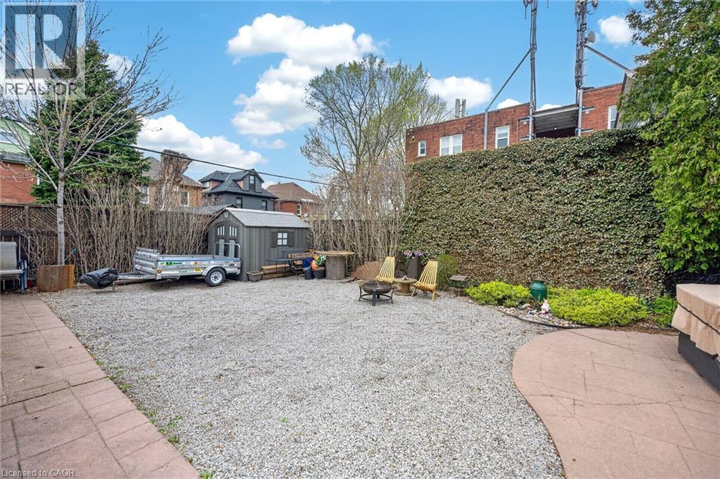 188 Park Row S, Hamilton, ON - Outdoor