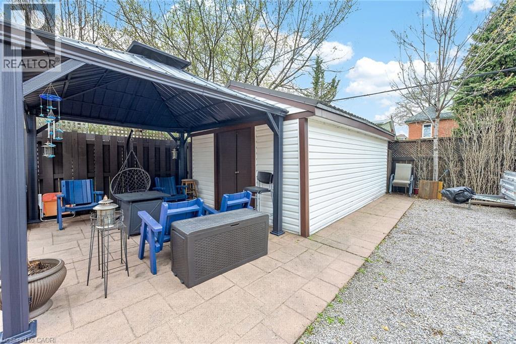 188 Park Row S, Hamilton, ON - Outdoor With Exterior