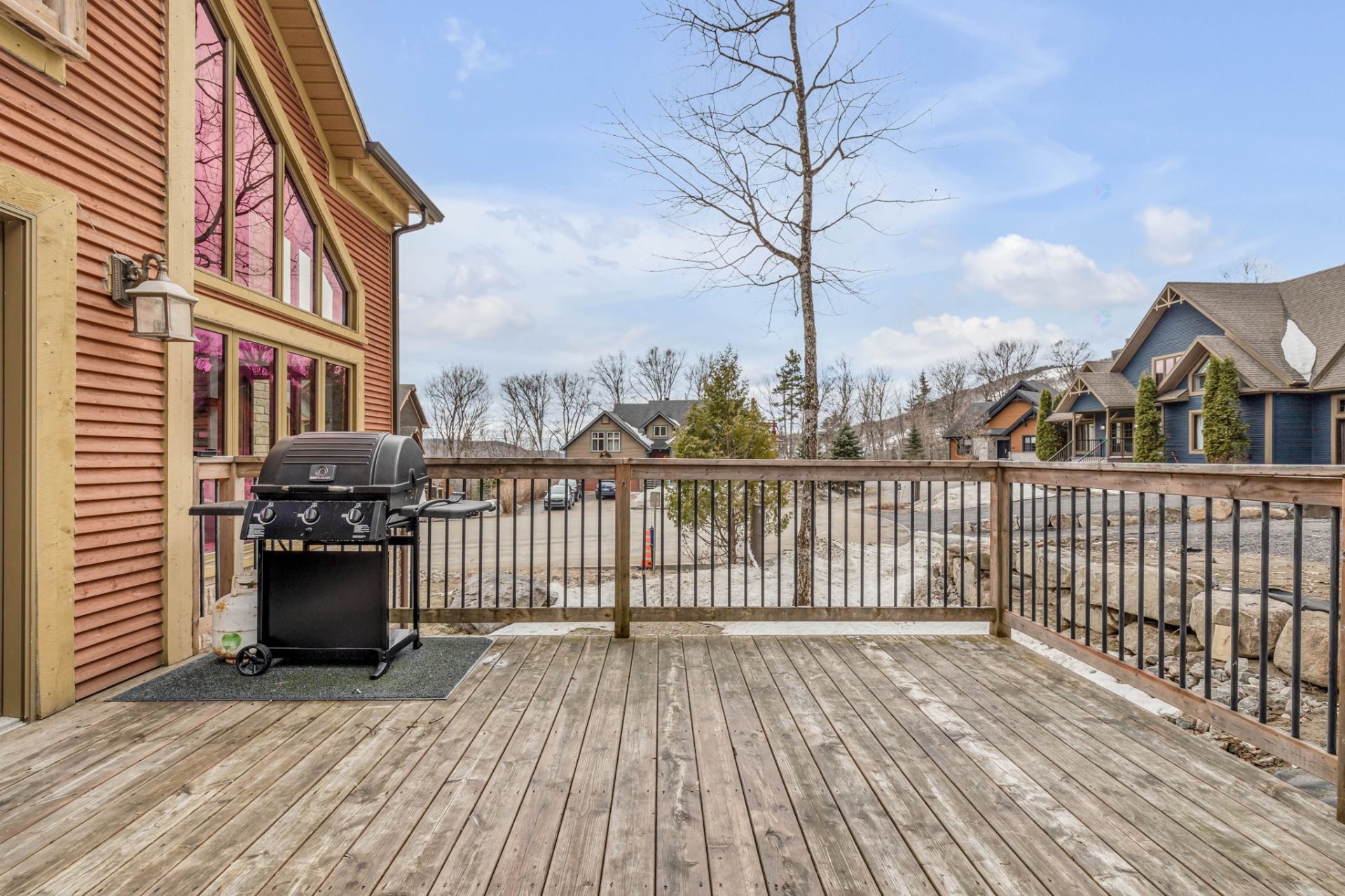 Patio - 11Z Ch. Des Montagnards, Stoneham-Et-Tewkesbury, QC - Outdoor With Deck Patio Veranda With Exterior