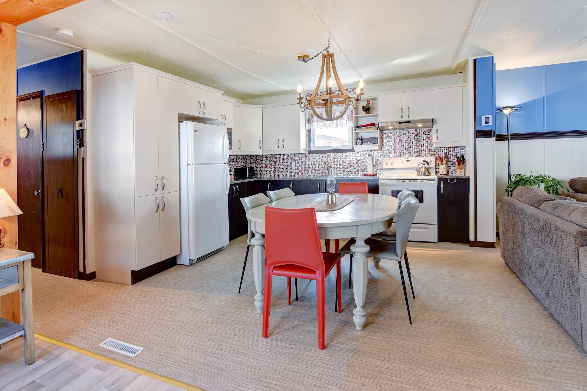 Cuisine - 75 Rue De La Cascade, Saint-Côme, QC - Indoor