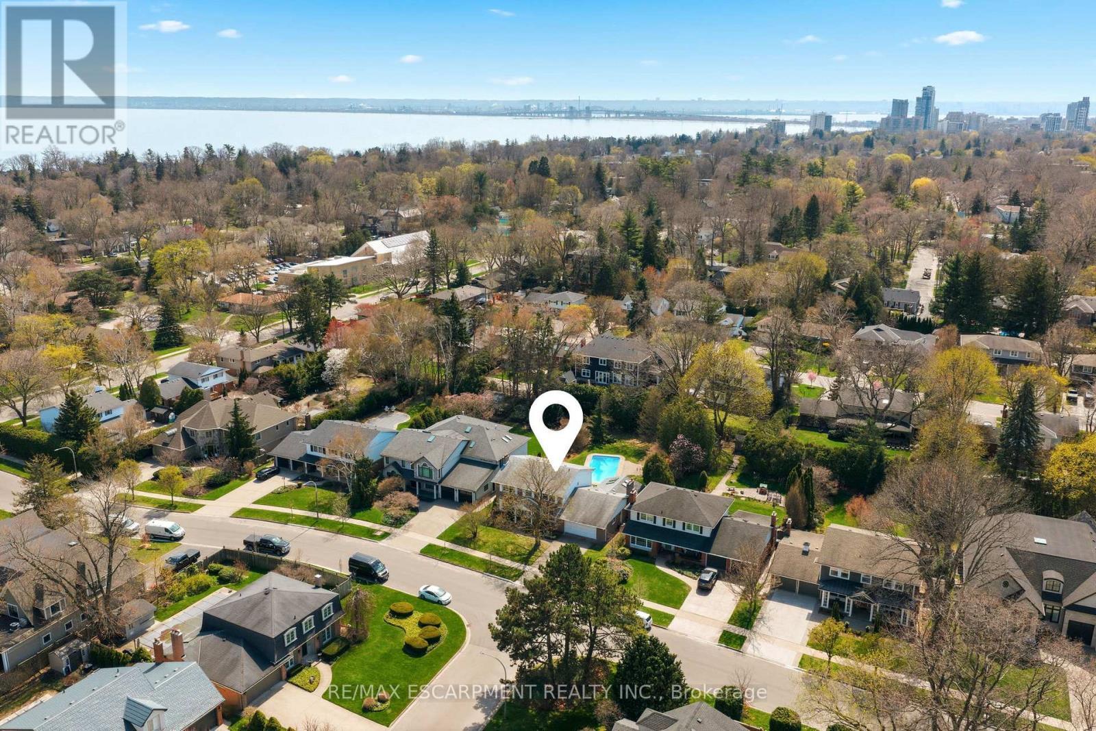360 Pomona Avenue, Burlington, ON