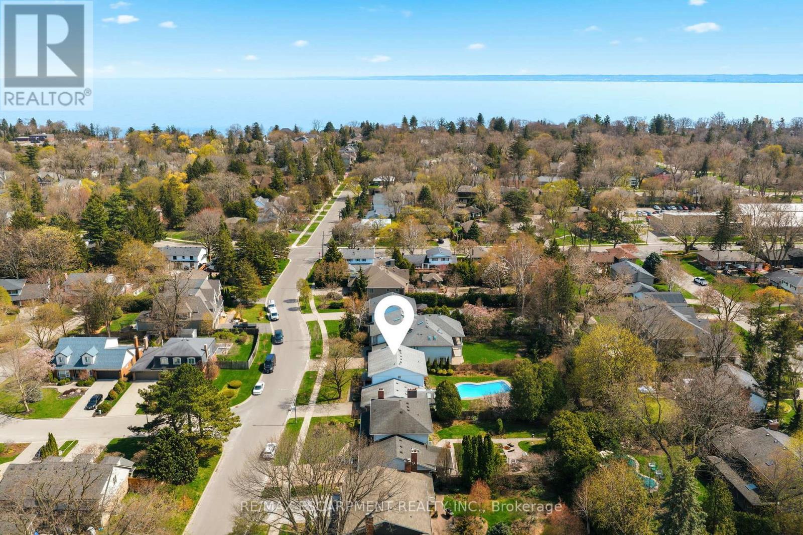 360 Pomona Avenue, Burlington, ON