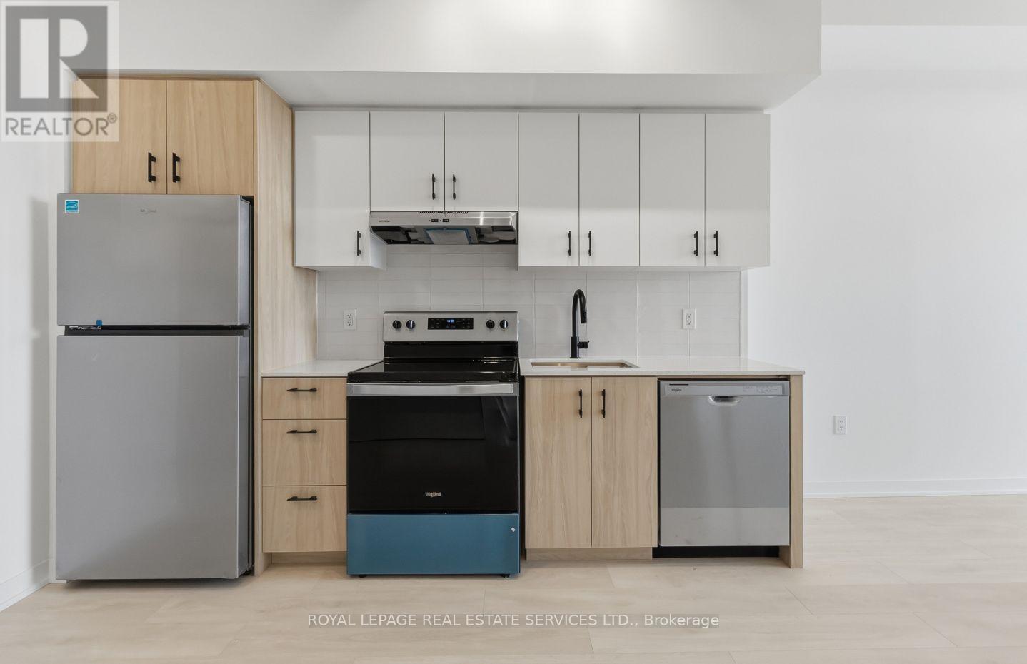 122 - 4878 Powers Common, Burlington, ON - Indoor Photo Showing Kitchen