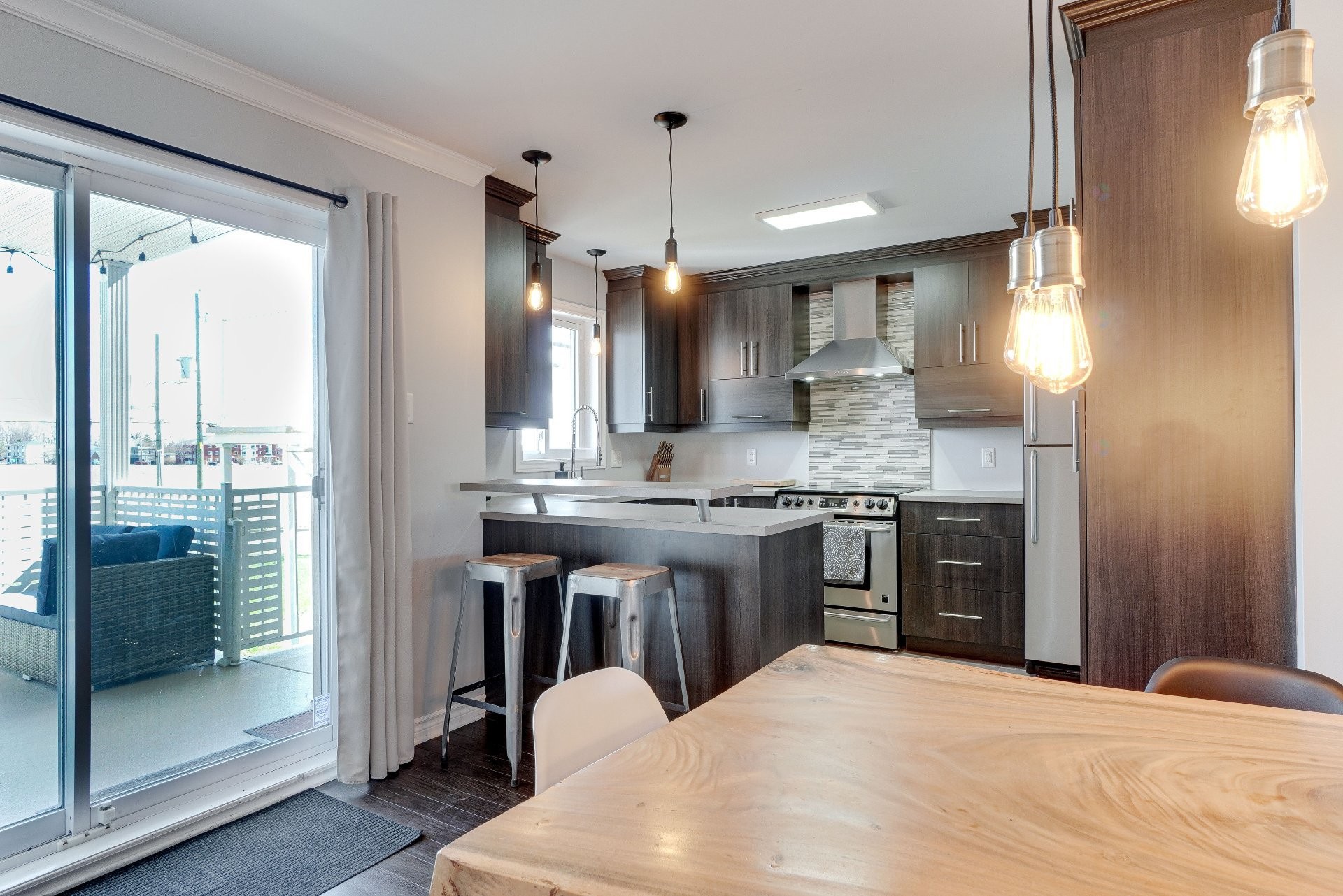 Dining Room - 71 Mtée De St-Sulpice, Saint-Sulpice, QC - Indoor