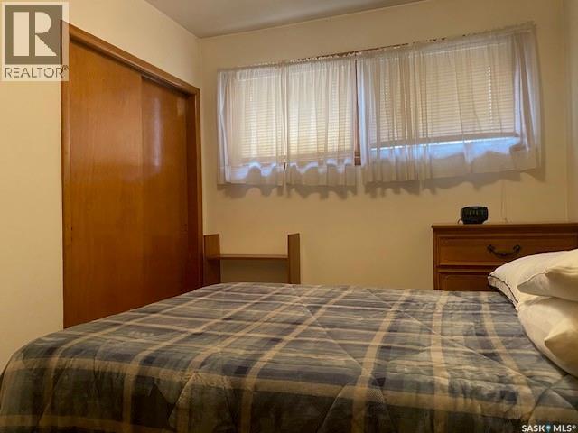 53 Gardiner Avenue, Regina, SK - Indoor Photo Showing Bedroom