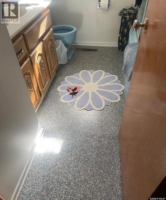 53 Gardiner Avenue, Regina, SK - Indoor