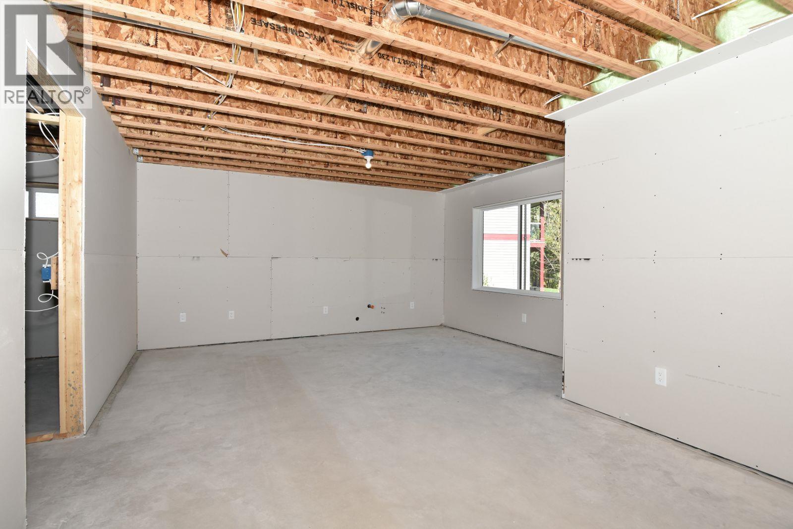 2799 Mountview Drive, Blind Bay, BC - Indoor Photo Showing Other Room