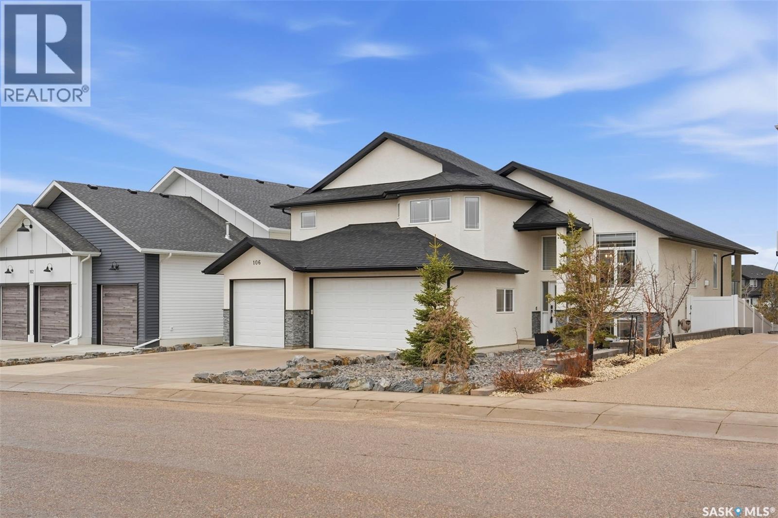 106 Johns Road, Saskatoon, SK - Outdoor