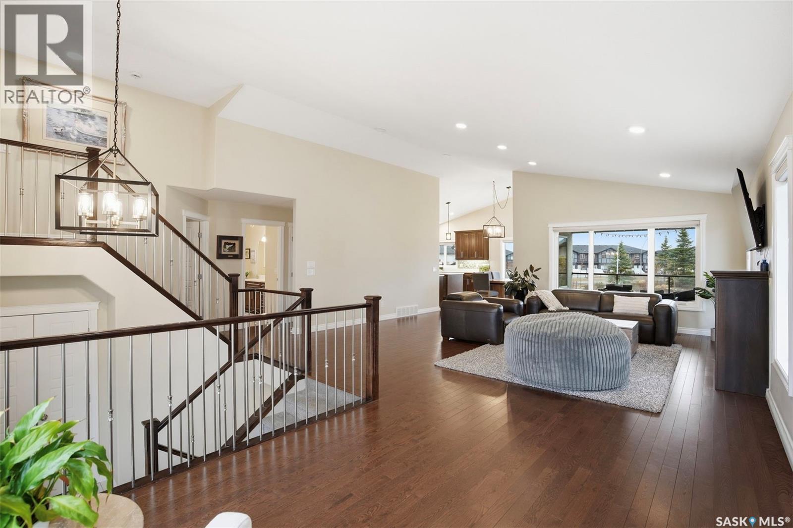 106 Johns Road, Saskatoon, SK - Indoor Photo Showing Other Room