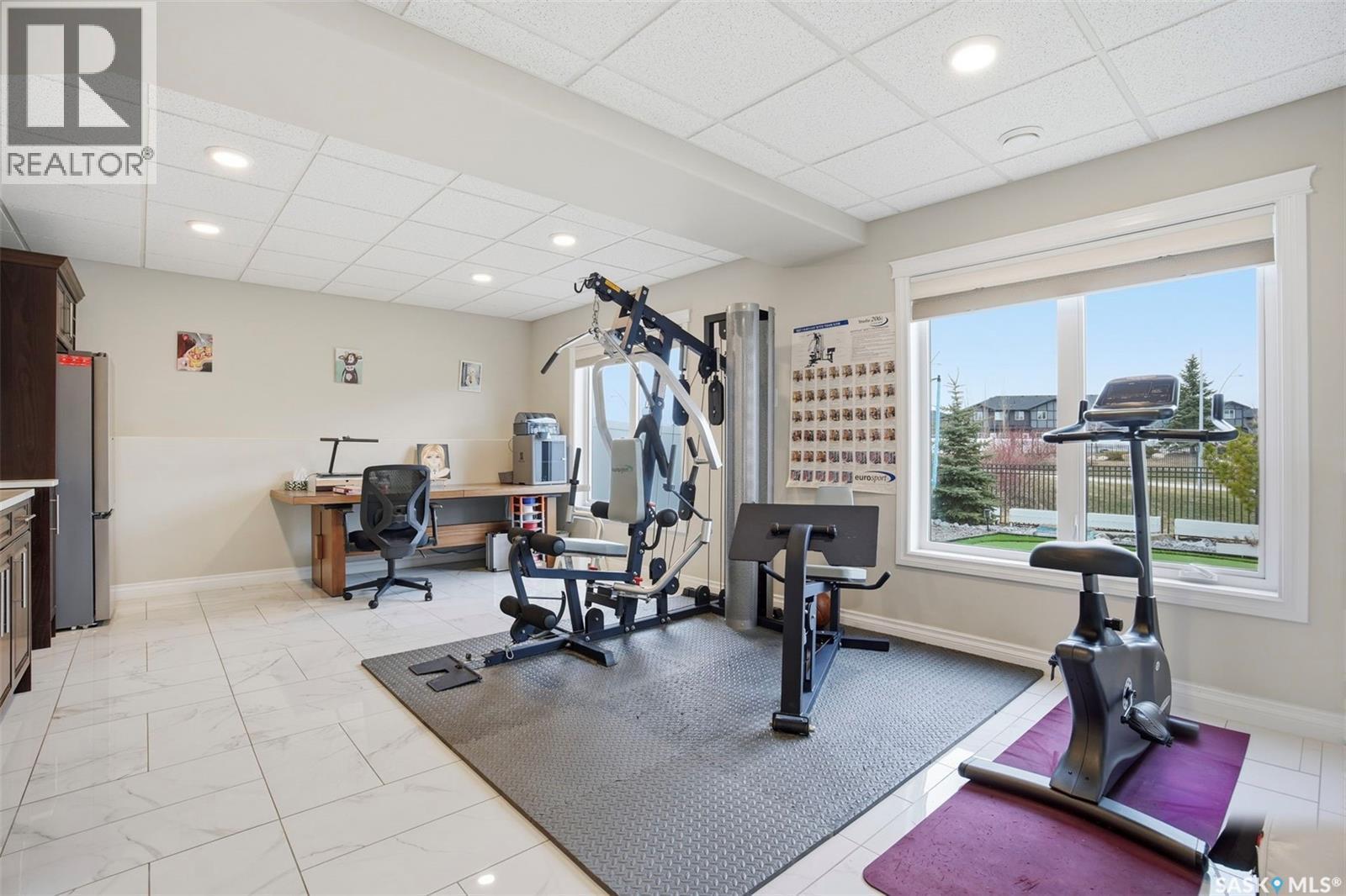 106 Johns Road, Saskatoon, SK - Indoor Photo Showing Gym Room