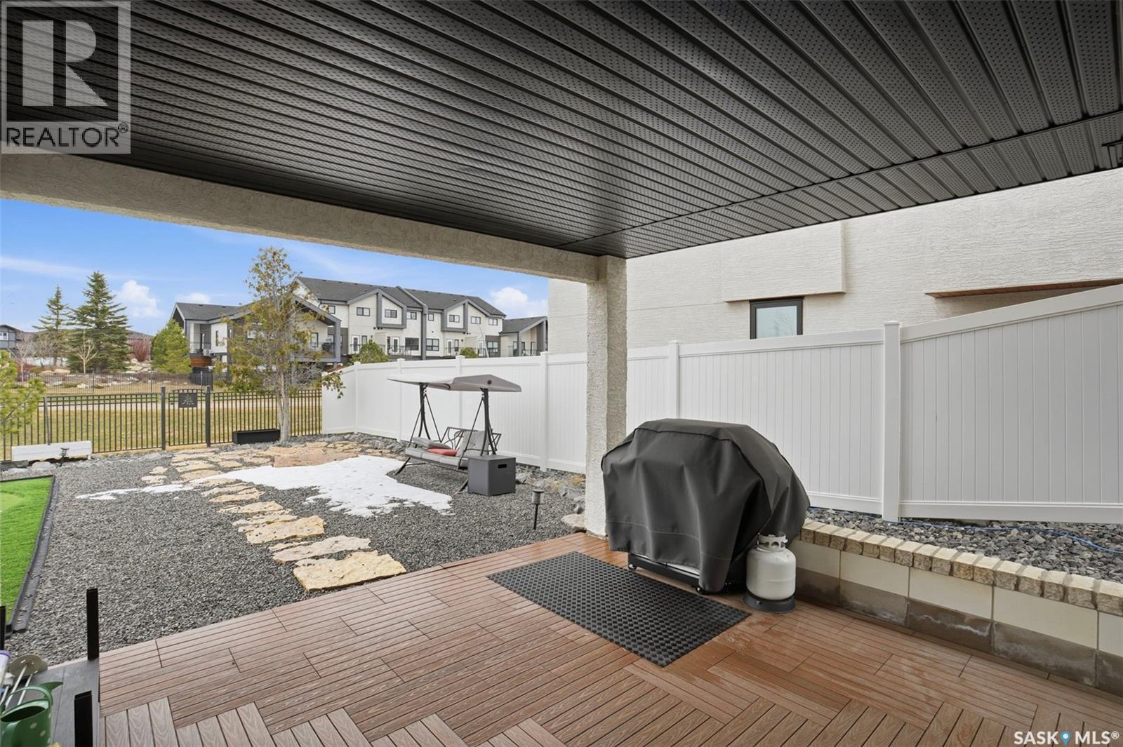 106 Johns Road, Saskatoon, SK - Outdoor With Deck Patio Veranda With Exterior