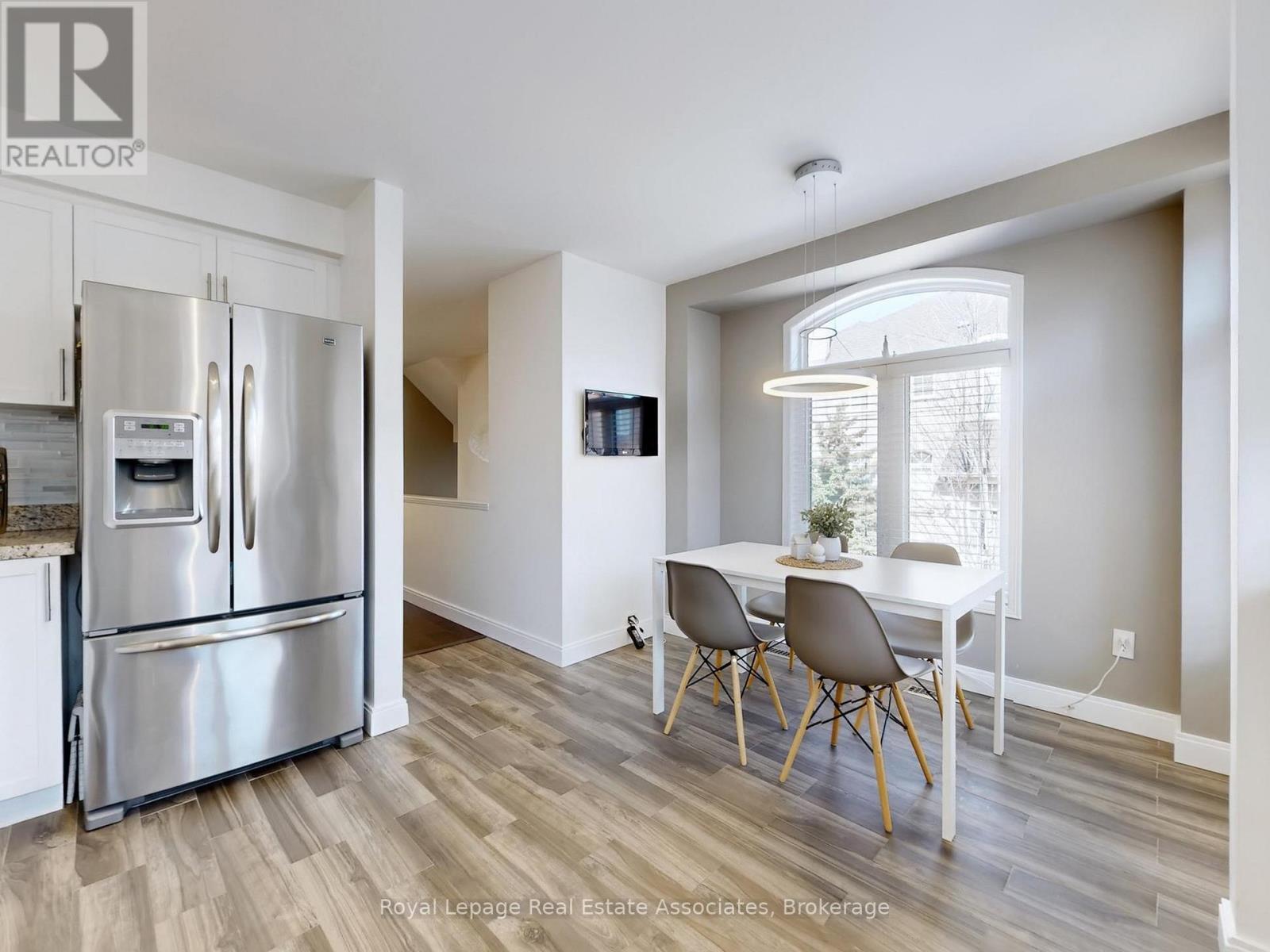 7114 Chatham Court, Mississauga, ON - Indoor