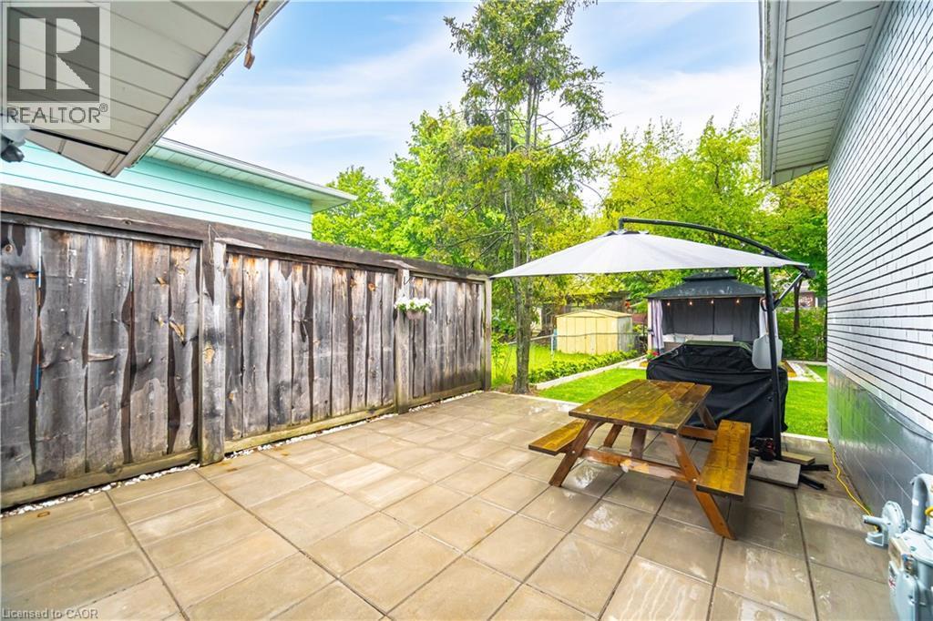 297 Mohawk Road W, Hamilton, ON - Outdoor With Exterior