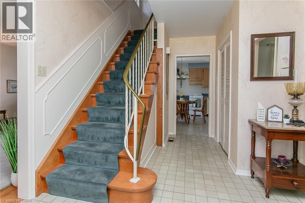 70 Inwood Crescent, Kitchener, ON - Indoor Photo Showing Other Room