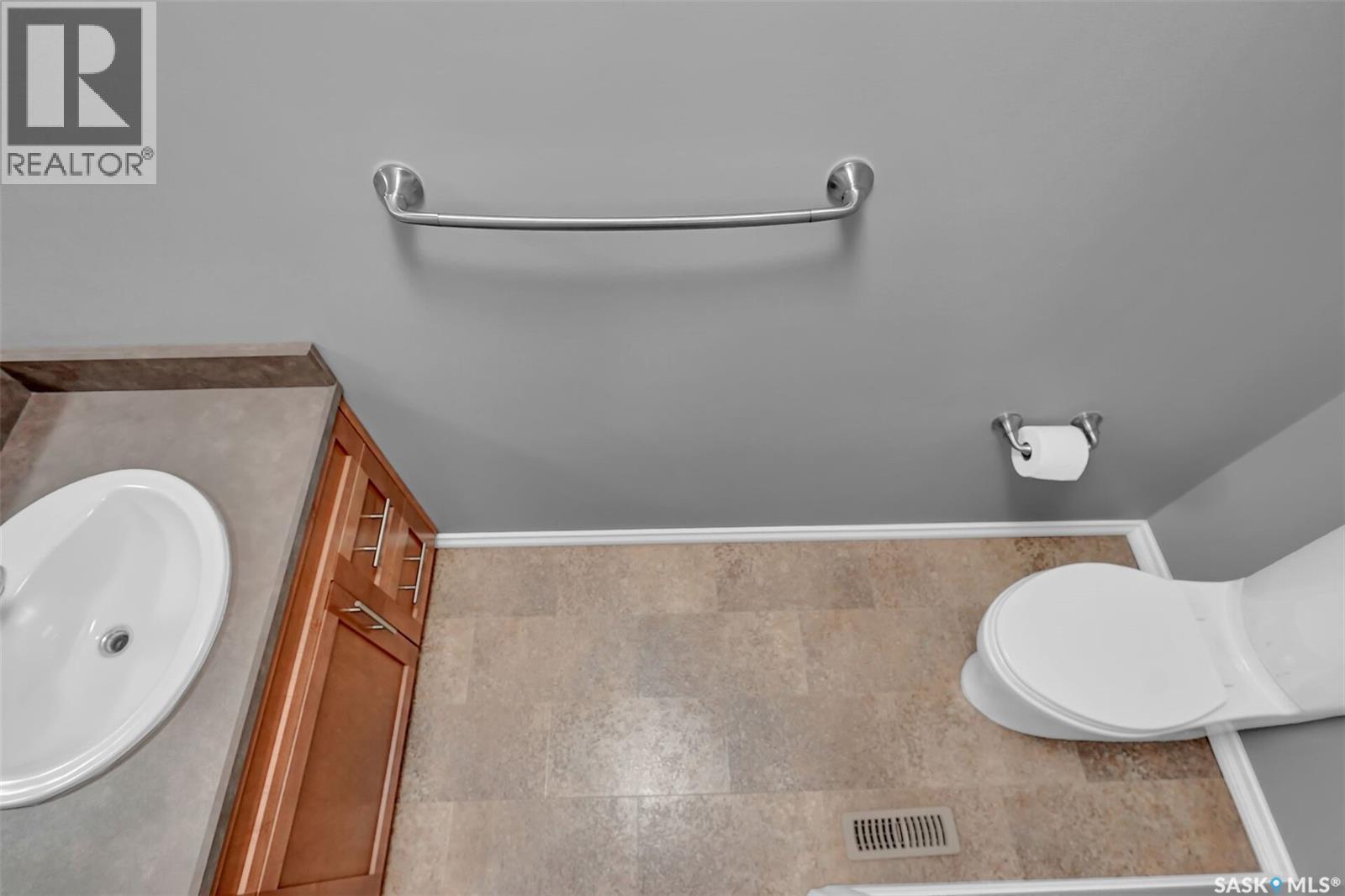 4217 Preston Crescent, Regina, SK - Indoor Photo Showing Bathroom