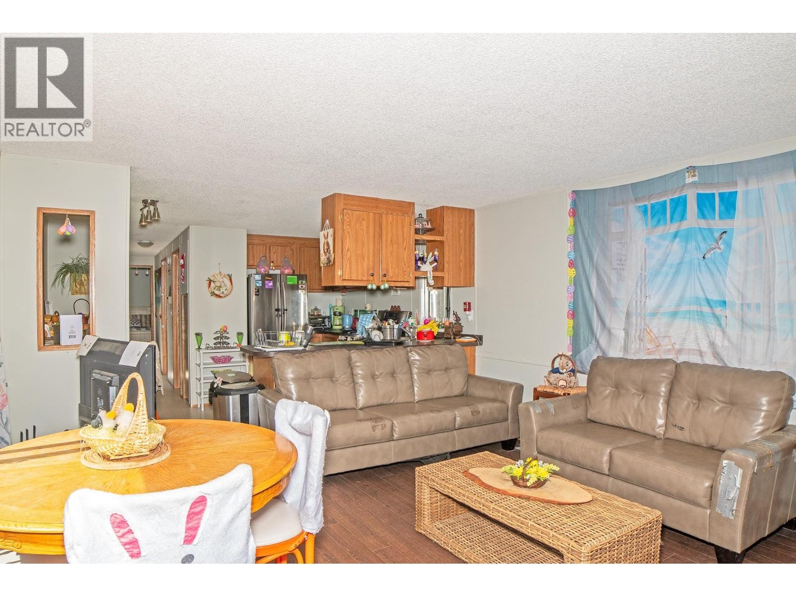 5702 Bertha Road, Kitchener, BC