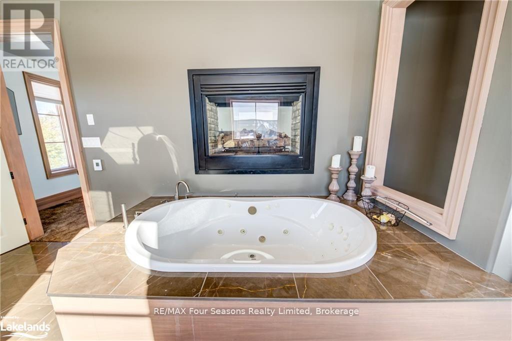 12 Windrose Valley Boulevard, Clearview, ON - Indoor