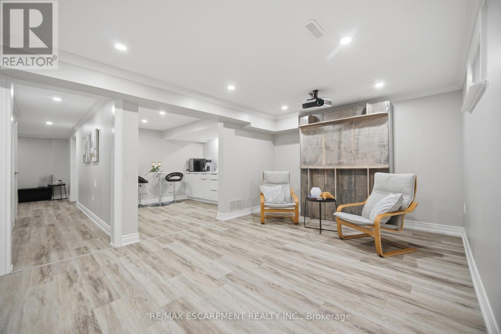 4302 Highgate Crescent, Mississauga, ON - Indoor