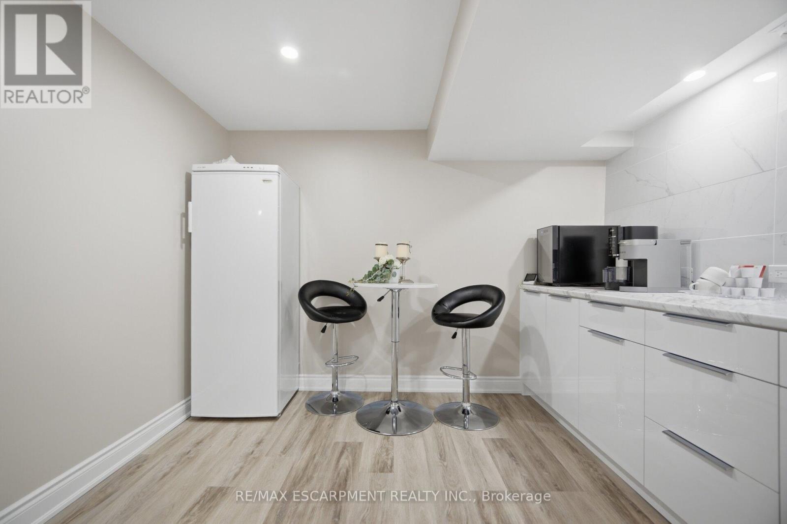 4302 Highgate Crescent, Mississauga, ON - Indoor Photo Showing Bathroom