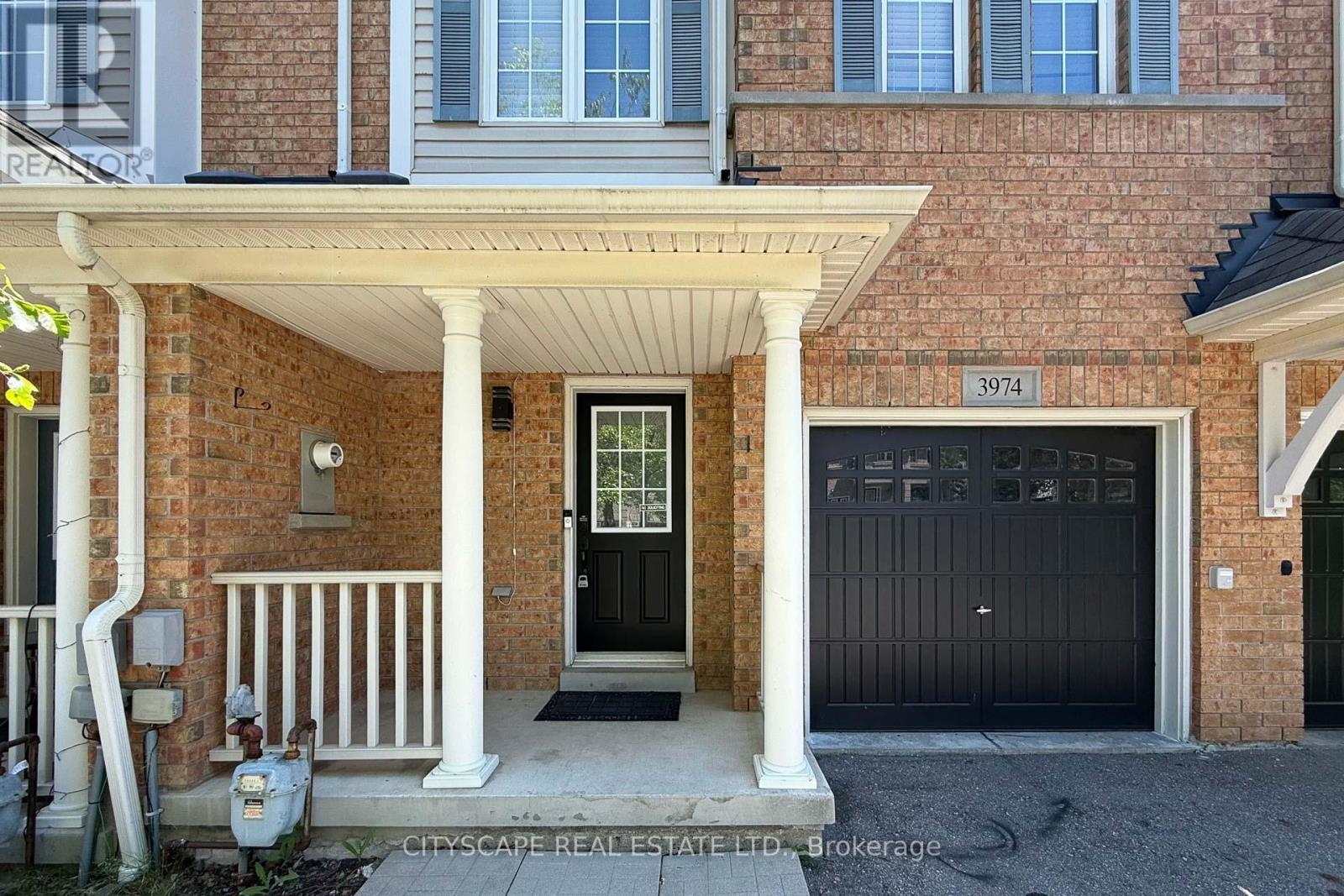 3974 Stardust Drive, Mississauga, ON