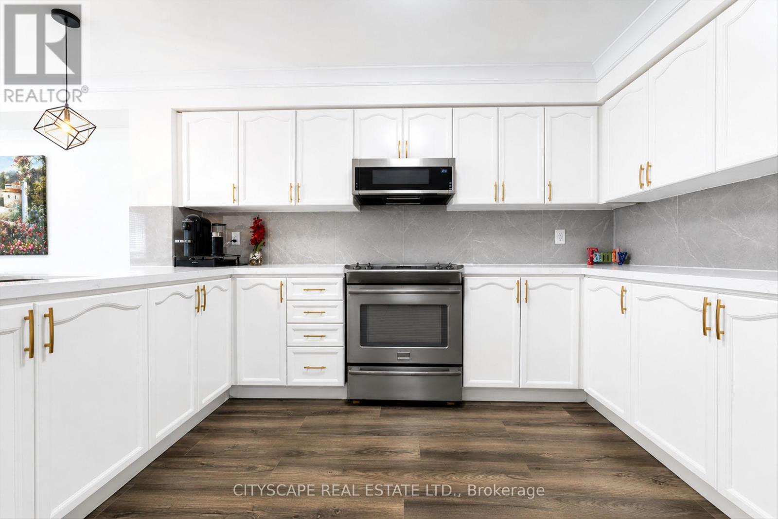 3974 Stardust Drive, Mississauga, ON