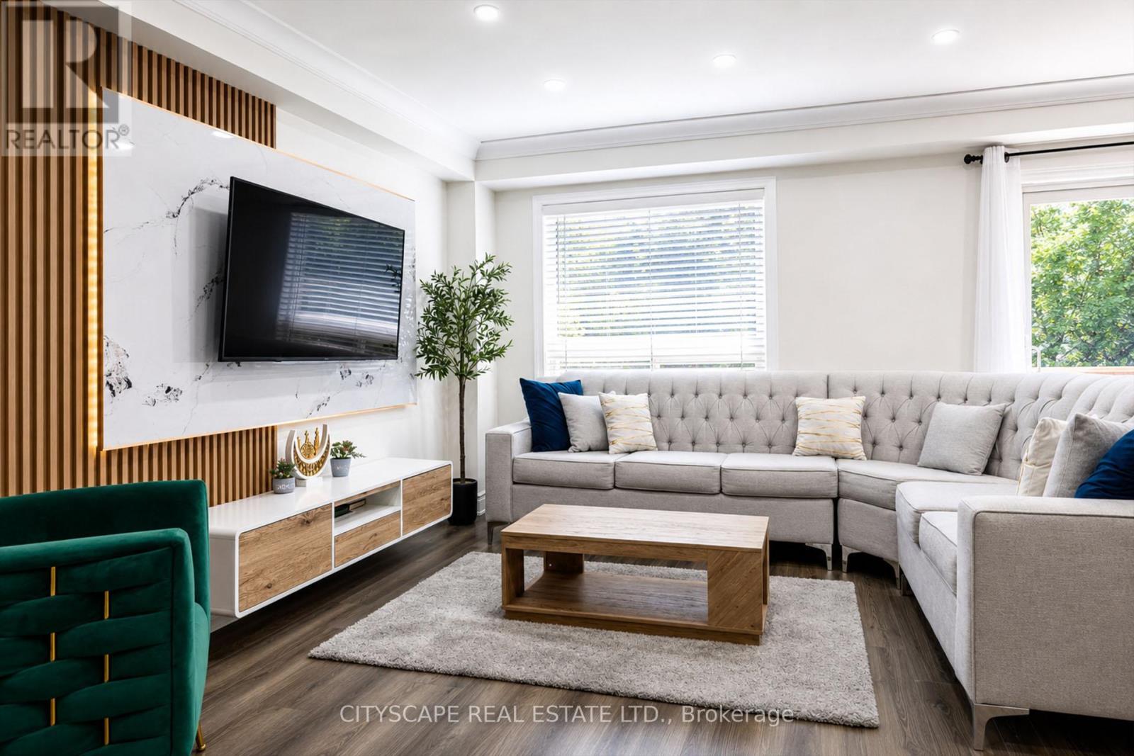 3974 Stardust Drive, Mississauga, ON