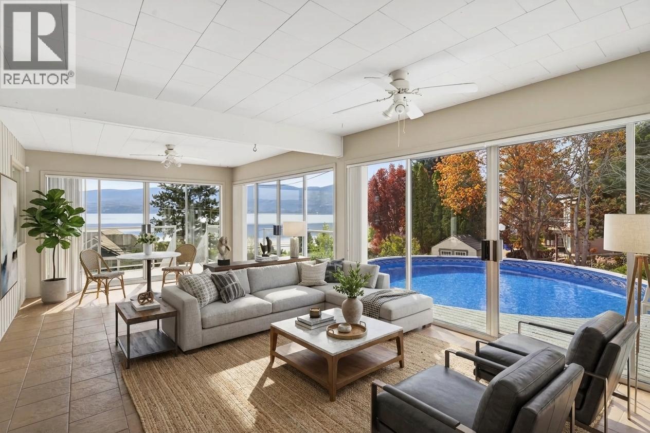 **virtually staged** - 3940 Angus Drive, West Kelowna, BC - Indoor Photo Showing Living Room