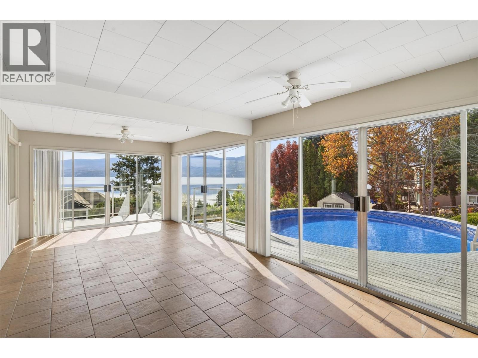 3940 Angus Drive, West Kelowna, BC - Indoor Photo Showing Other Room