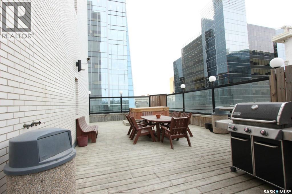 1108 1867 Hamilton Street, Regina, SK - Outdoor With Deck Patio Veranda With Exterior