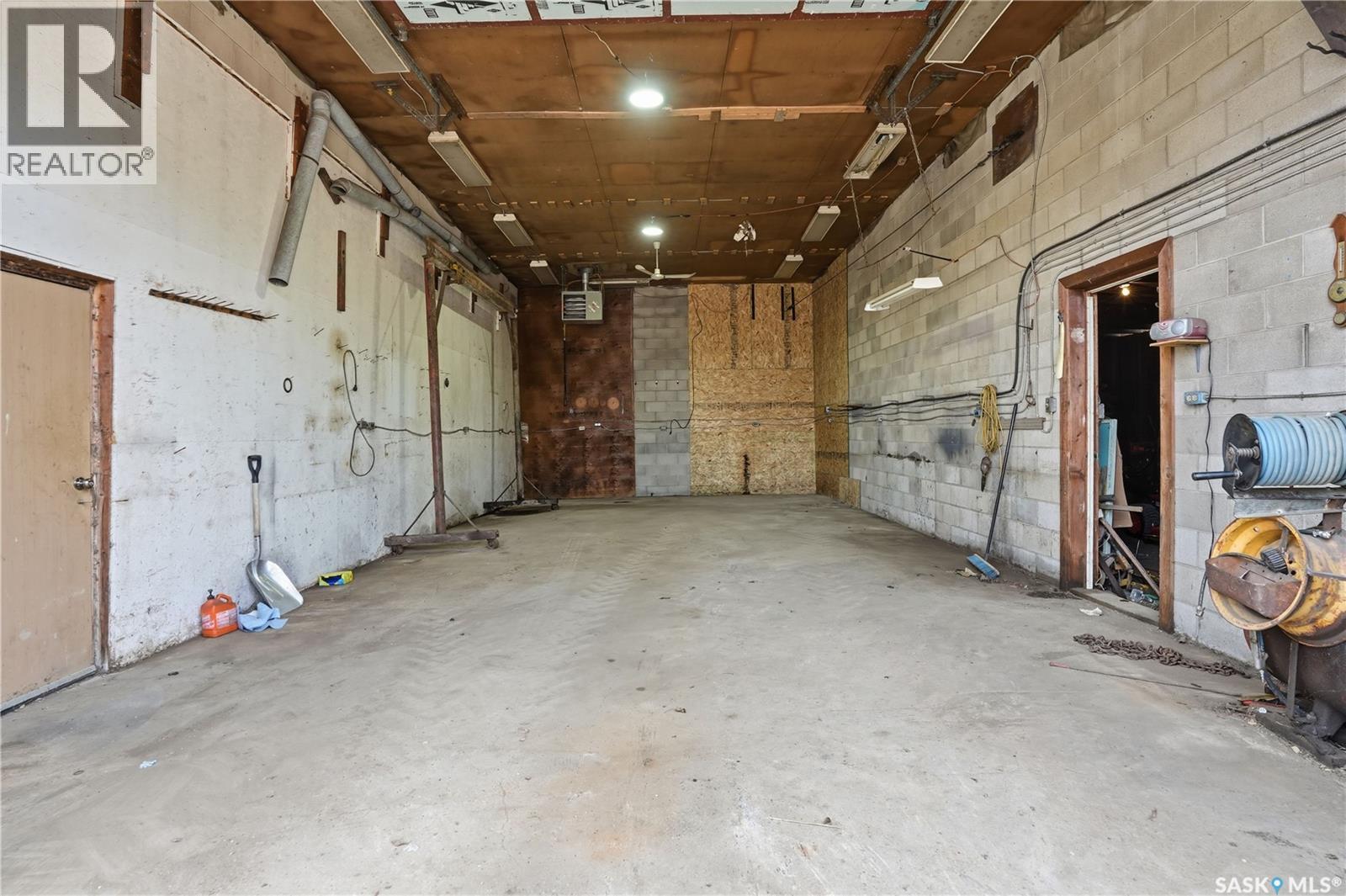 98 Main Street, Lang, SK - Indoor