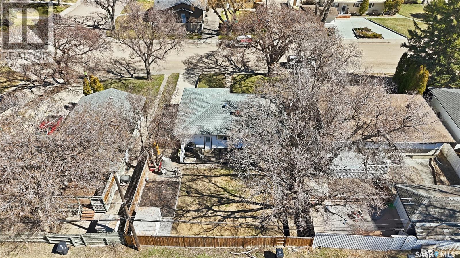 488 3Rd Avenue Se, Swift Current, SK - Outdoor