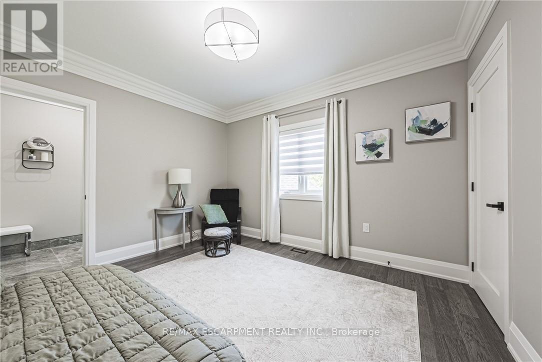 8378 Chippewa Road E, Hamilton, ON - Indoor