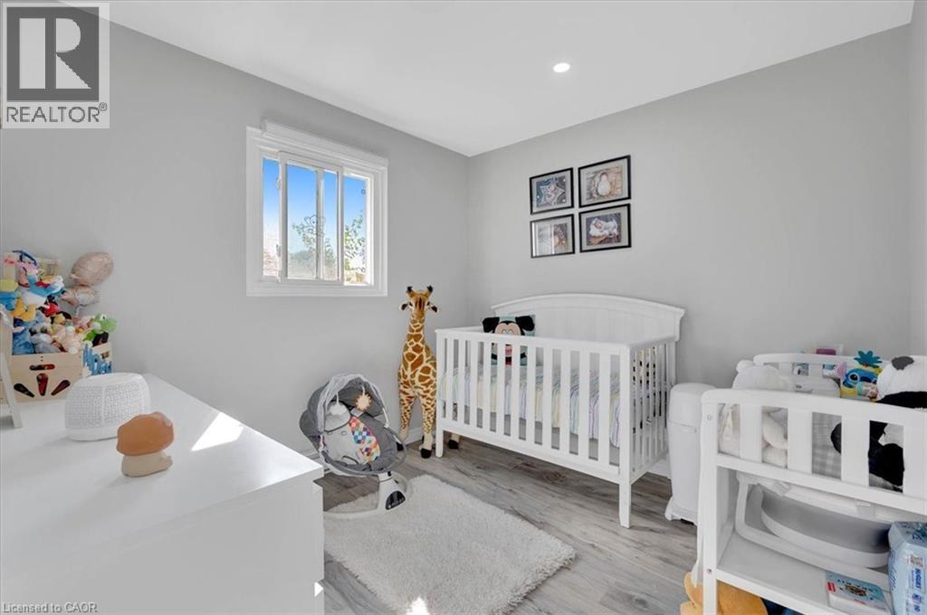 168 Silver Aspen Crescent, Kitchener, ON - Indoor Photo Showing Bedroom