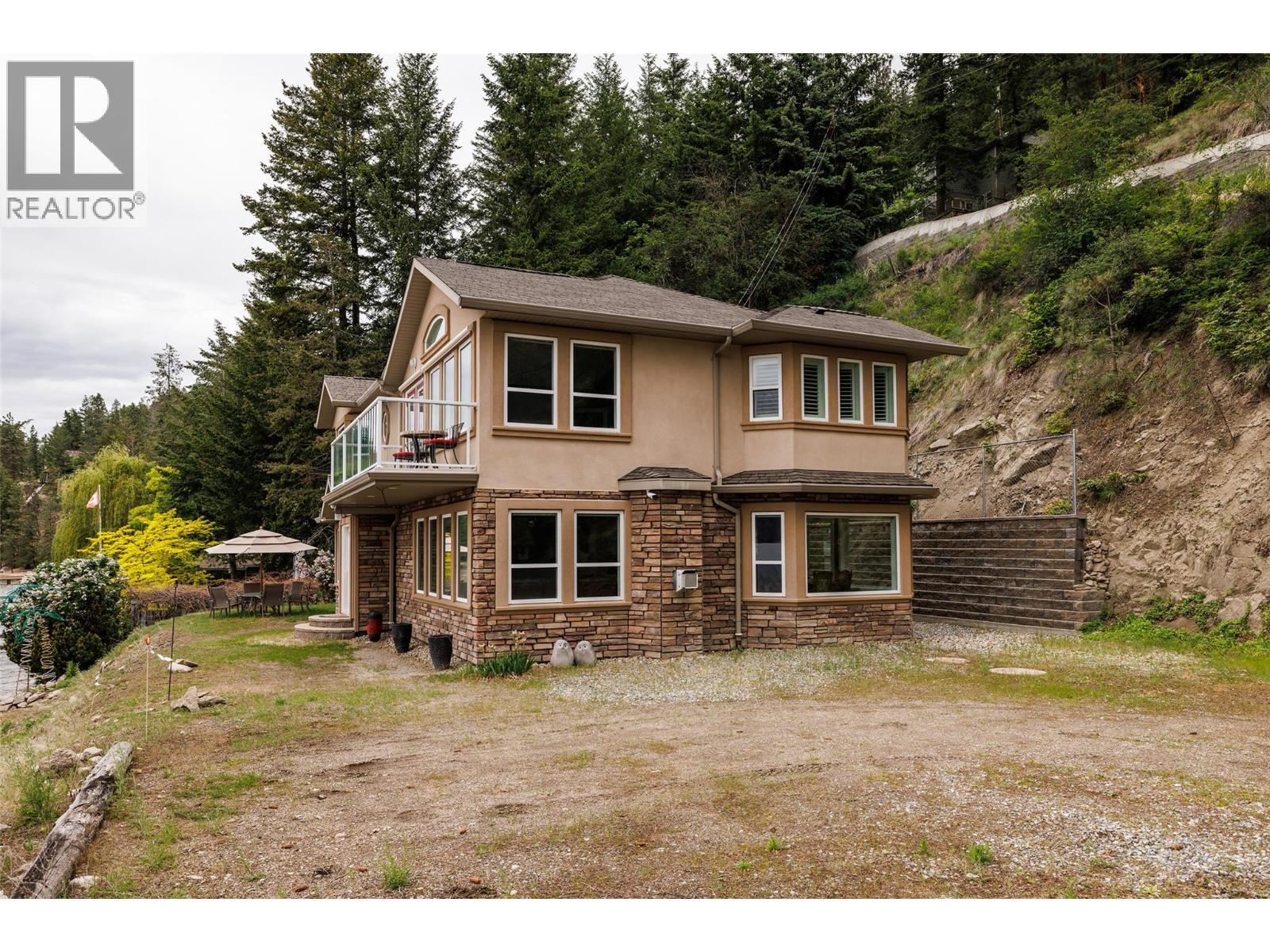 17824 Juniper Cove Road, Lake Country, BC - Outdoor