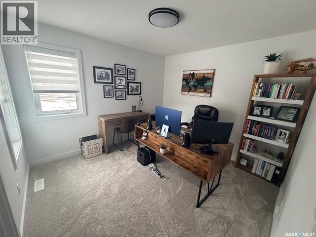 351 Aniskotaw Bend, Saskatoon, SK - Indoor