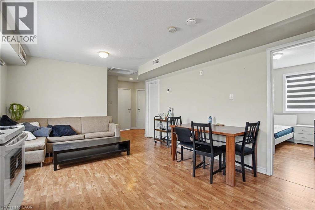 16 Columbia Street W, Waterloo, ON - Indoor Photo Showing Other Room