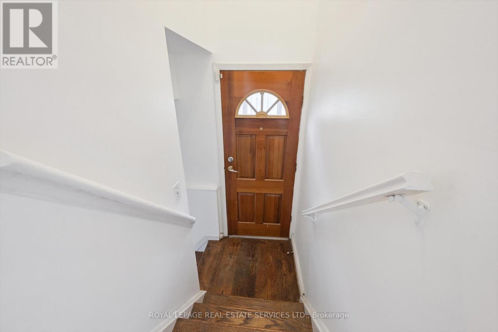 Staircase to the Partially Finished Basement - 4169 Wilcox Road, Mississauga, ON - Indoor Photo Showing Other Room
