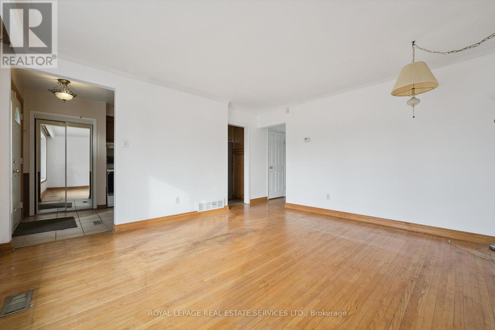 Combined Living/Dining Area w/Hardwood Flooring - 4169 Wilcox Road, Mississauga, ON - Indoor Photo Showing Other Room