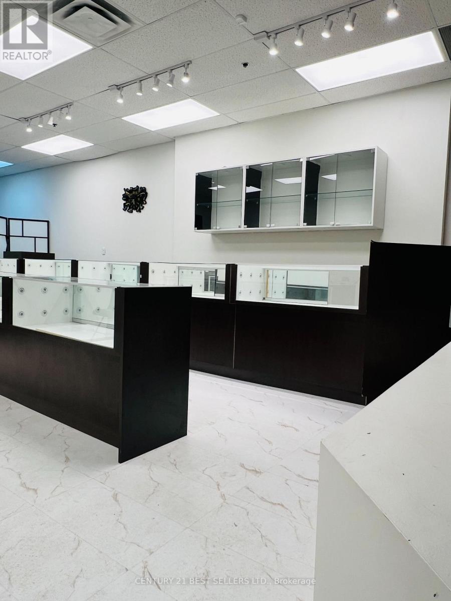 Am4 - 15 Martin Street, Milton, ON