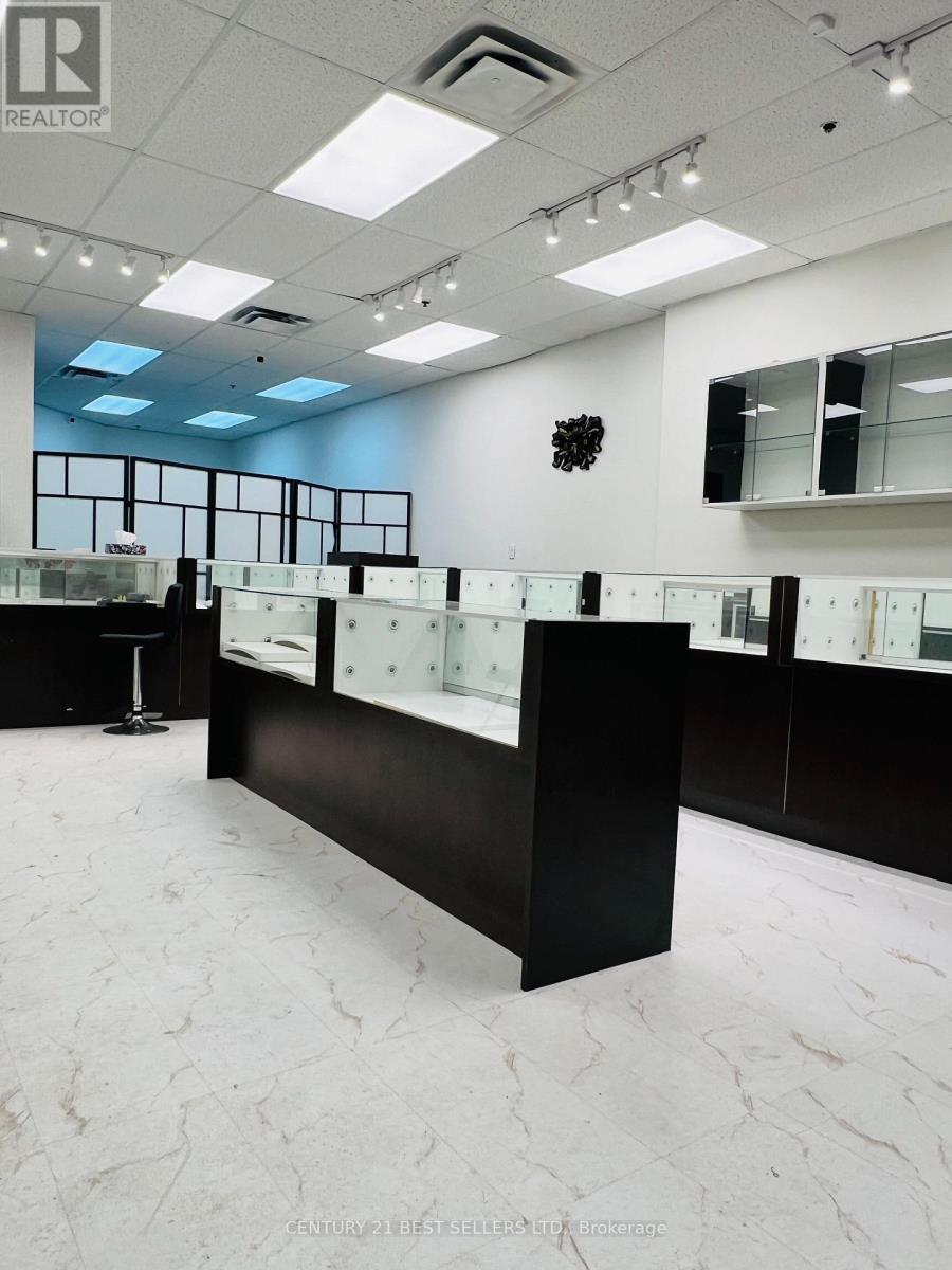 Am4 - 15 Martin Street, Milton, ON