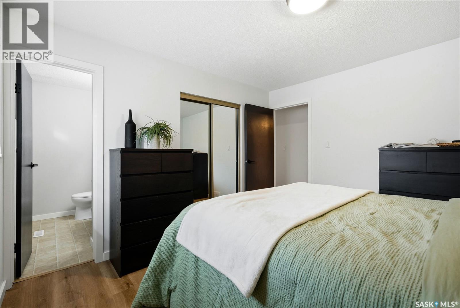 14 Joyce Crescent, Regina, SK - Indoor Photo Showing Bedroom