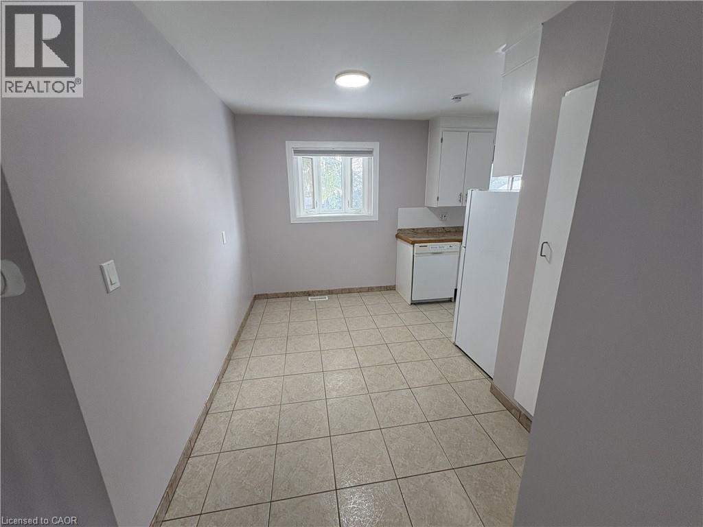 23 Elkington Drive, Kitchener, ON - Indoor