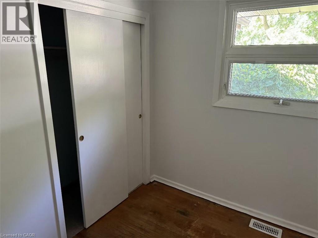 23 Elkington Drive, Kitchener, ON - Indoor Photo Showing Other Room