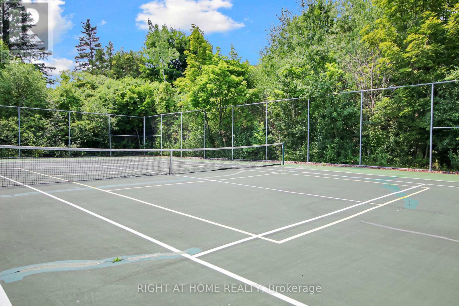 38 Kettering, Ottawa, ON -