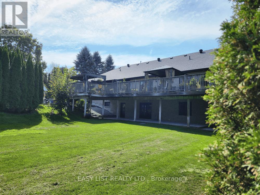 48 Mill Run Gate, Uxbridge, ON - Outdoor With Deck Patio Veranda