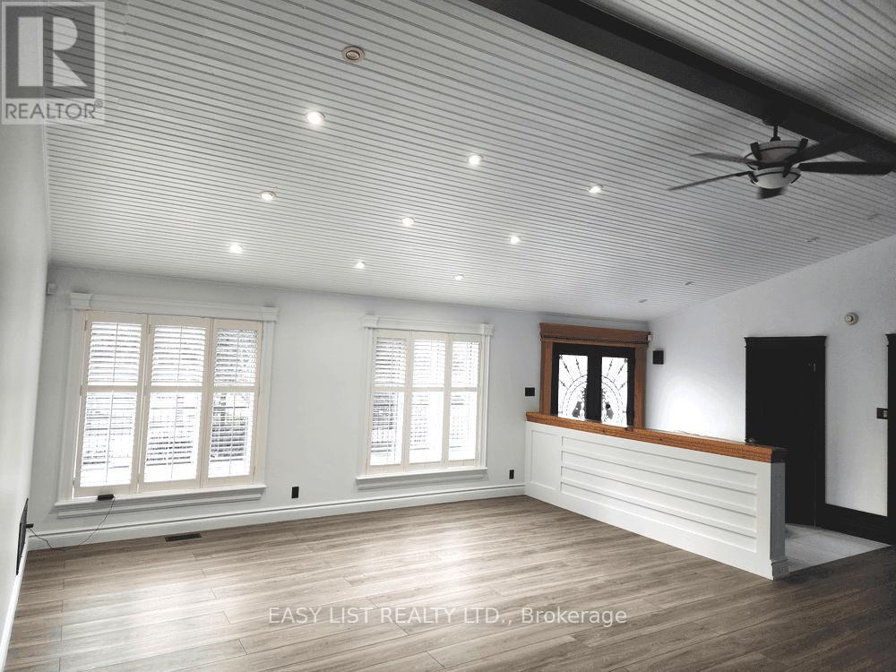 48 Mill Run Gate, Uxbridge, ON - Indoor Photo Showing Other Room