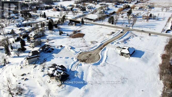 2 Shoreside Way, Augusta, ON