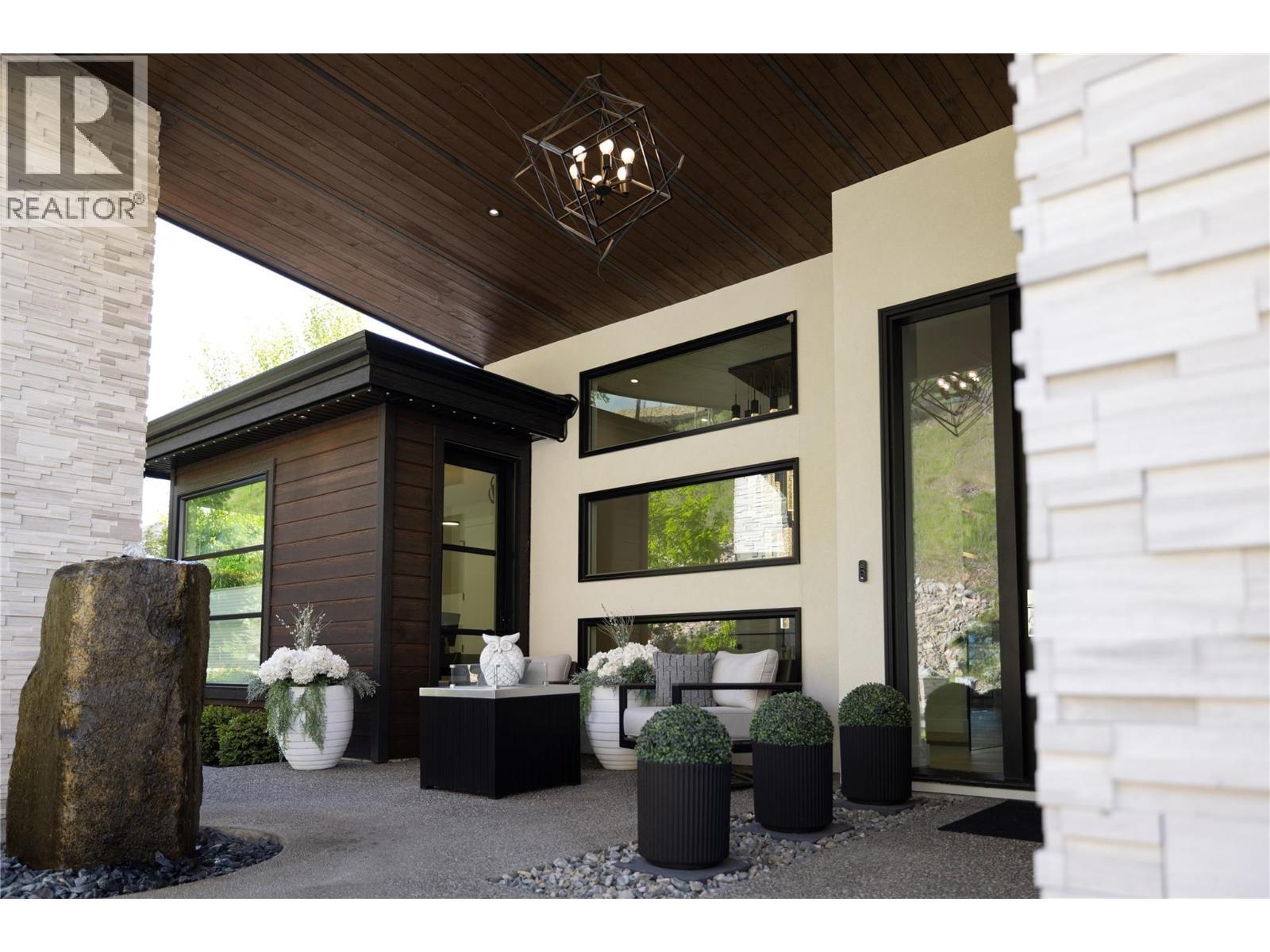 5650 The Edge Place Unit# 111, Kelowna, BC - Outdoor With Exterior