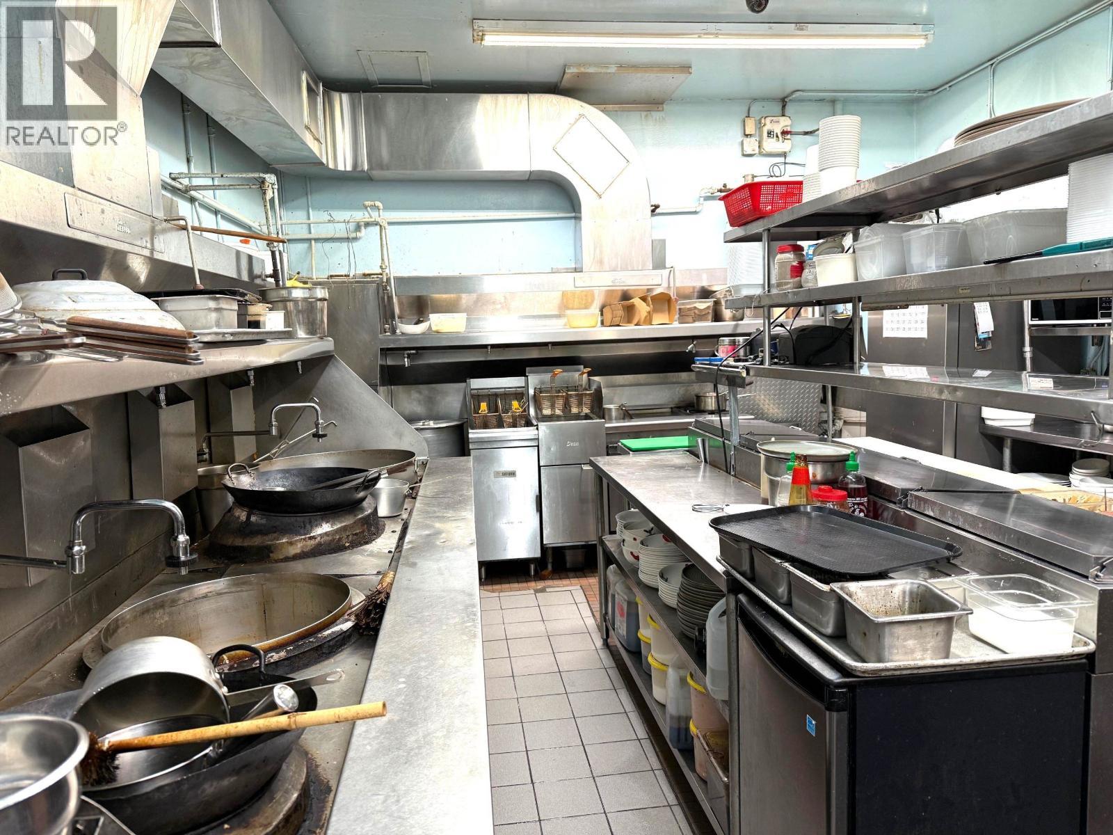 1043 Davie Street, Vancouver, BC